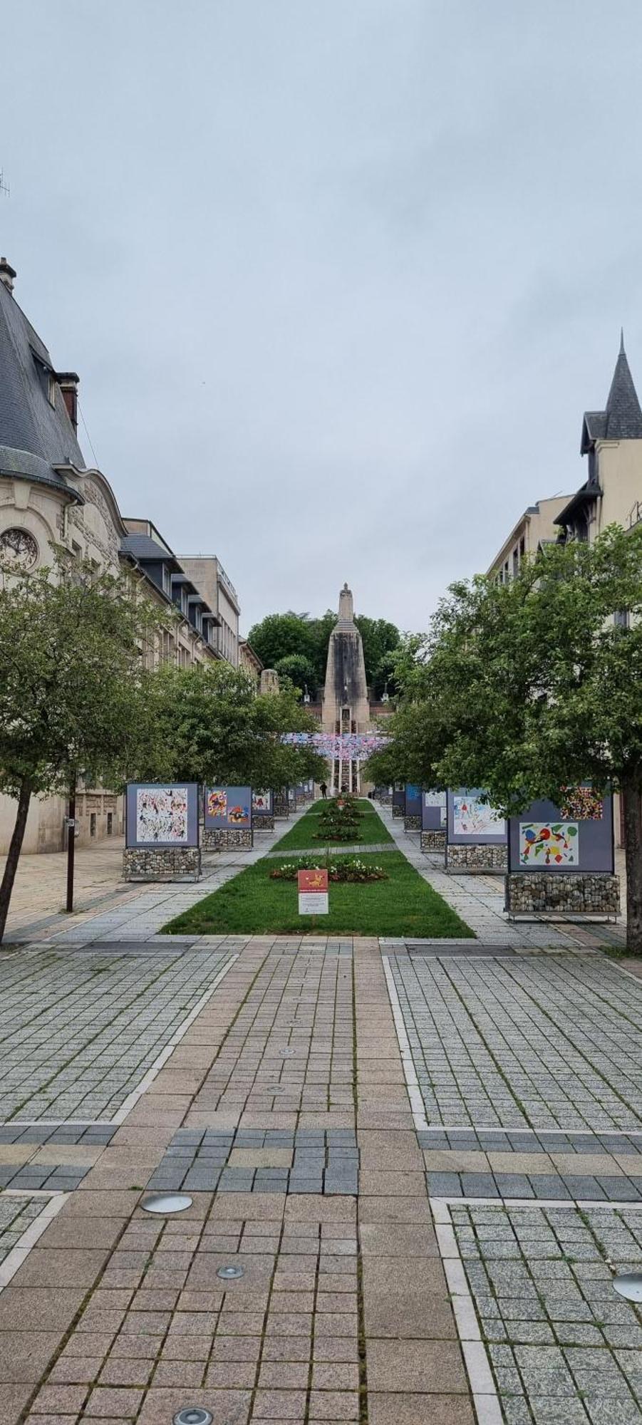 Auberge De Jeunesse - Hi Verdun Dış mekan fotoğraf